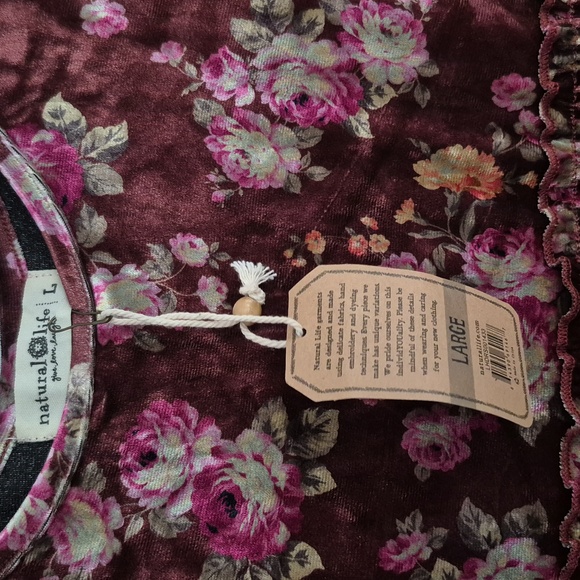 Natural Life Karli Rust Bouquet Velvet Dress - Picture 4 of 4